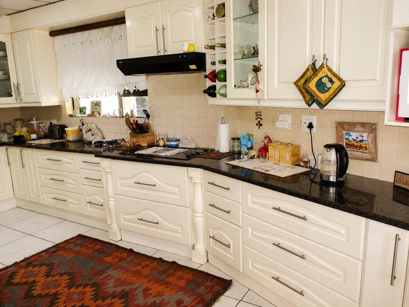 5 Bedroom Property for Sale in Dan Pienaar Free State